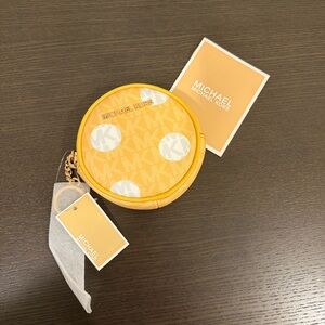 NWT!! MICHAEL KORS Circle Coin Pouch